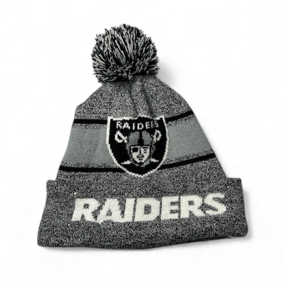 FOCO Las Vegas Raiders Rhinestone Light Up Beanie